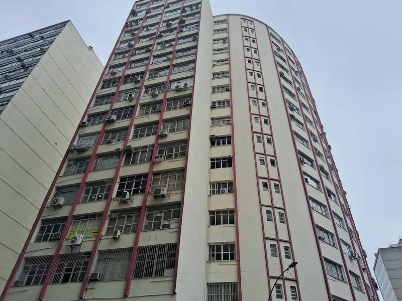 Sala em leilão