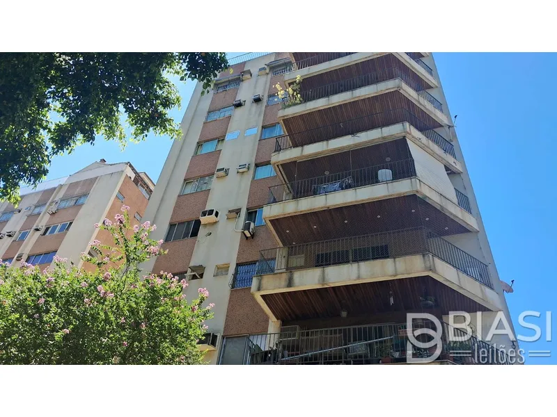 Apartamento em leilão