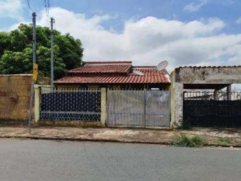 Casa em Leilão Extrajudicial