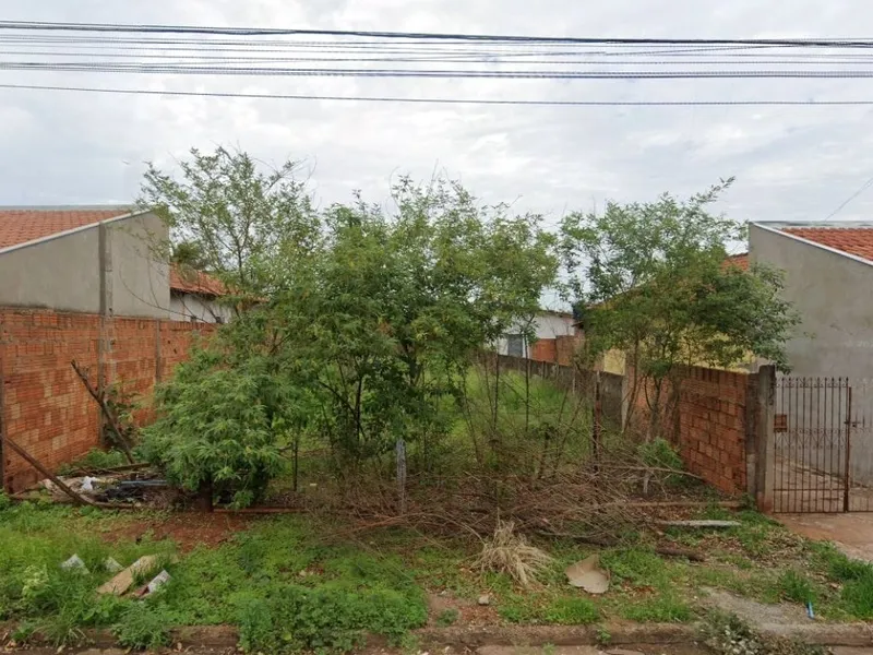 Terreno em leilão