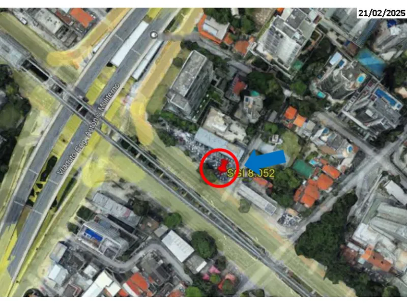 Terreno em leilão