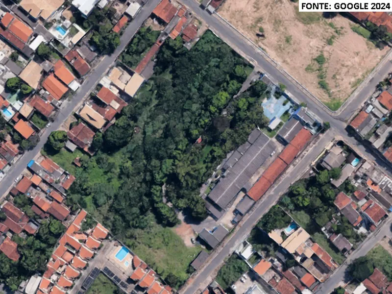 Terreno em leilão