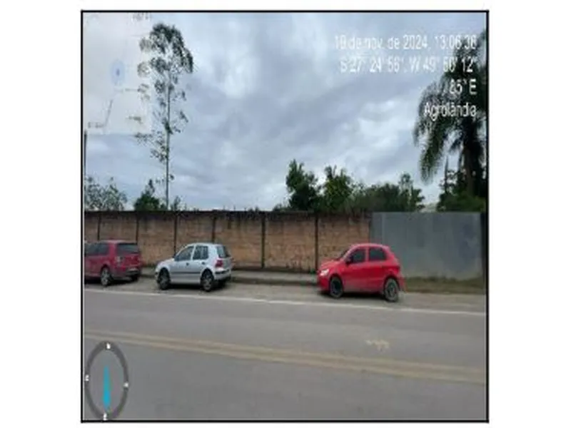 Terreno em Licitação