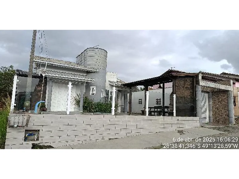 Casa em Leilão Extrajudicial