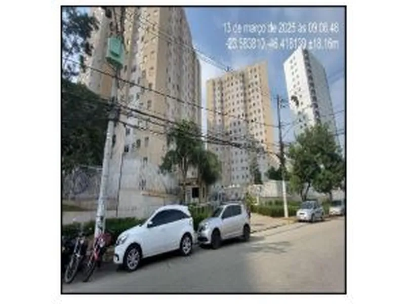 Apartamento em Licitação