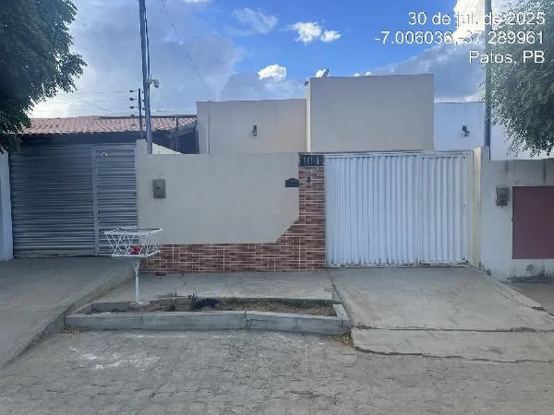 Casa em Leilão Extrajudicial