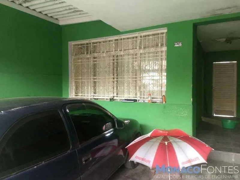 Prédio em leilão