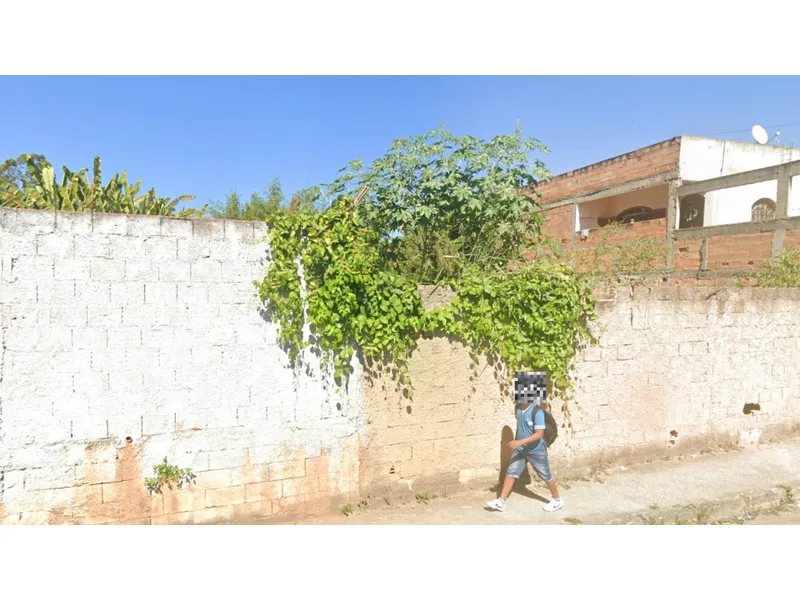 Terreno em leilão