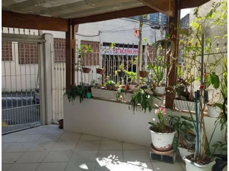 Prédio em leilão
