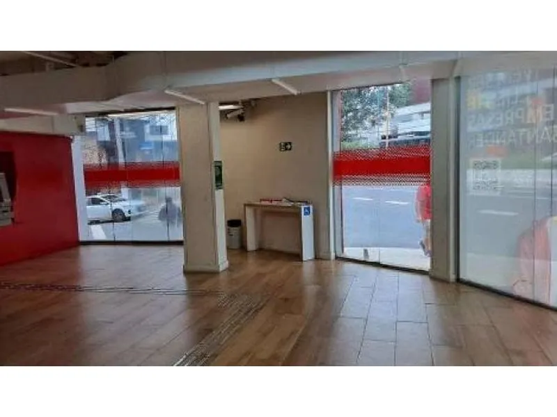 Outros em leilão