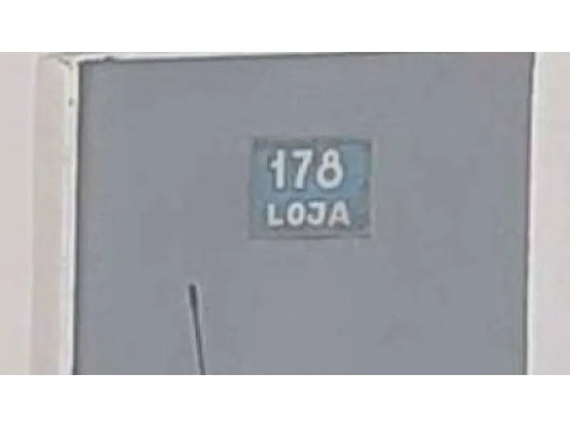 Loja em leilão