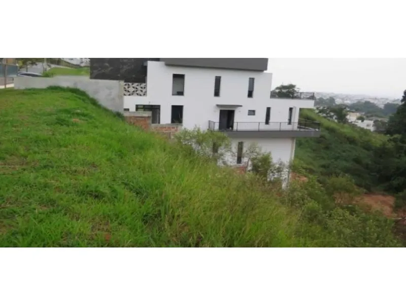 Terreno em leilão