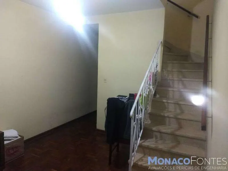 Prédio em leilão