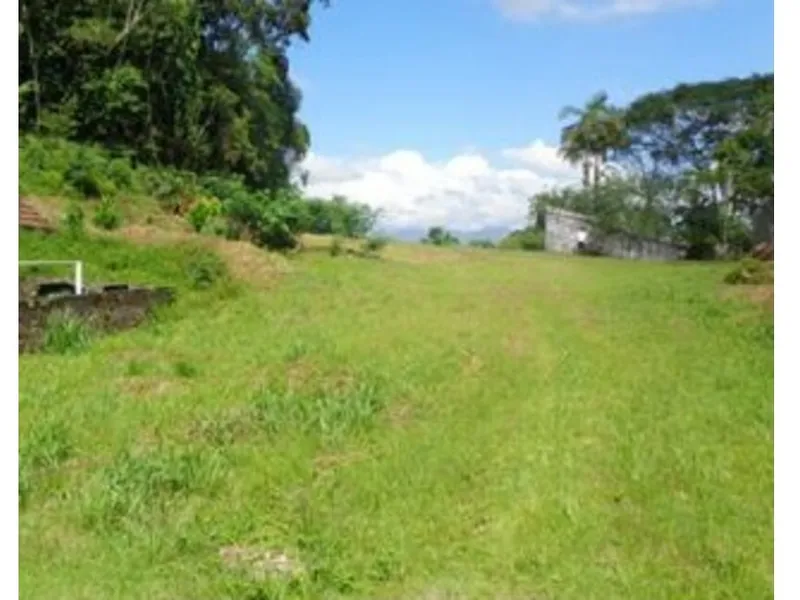 Terreno em leilão