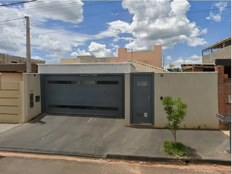 Casa em Leilão Extrajudicial