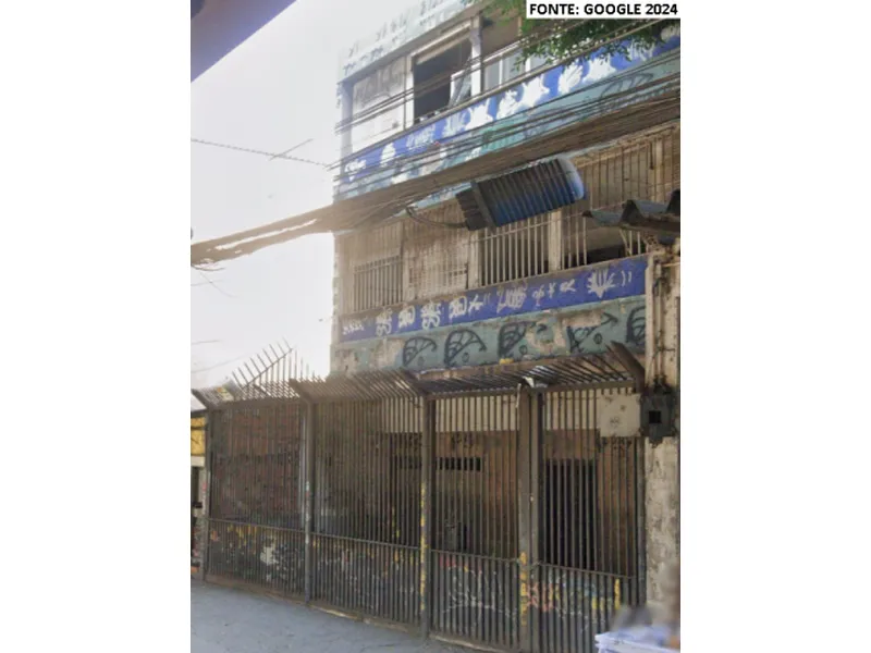 Outros em leilão