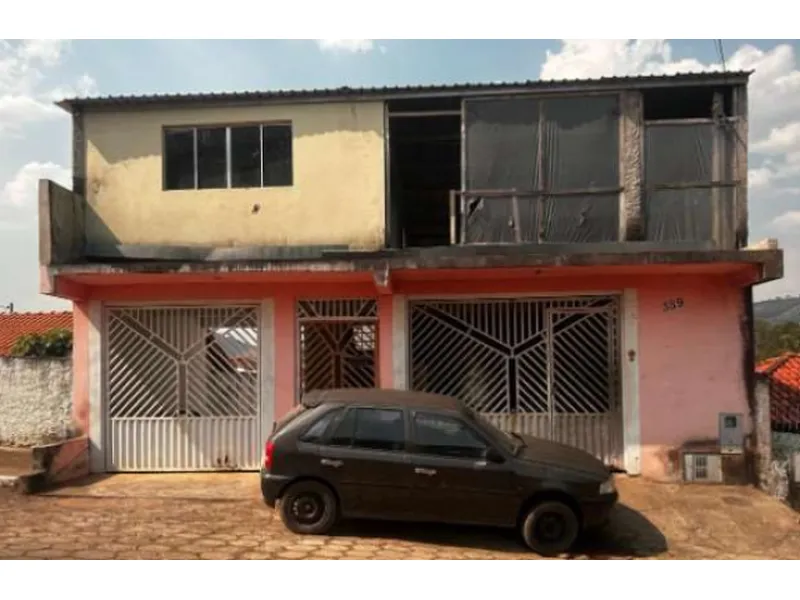 Casa em Leilão Extrajudicial