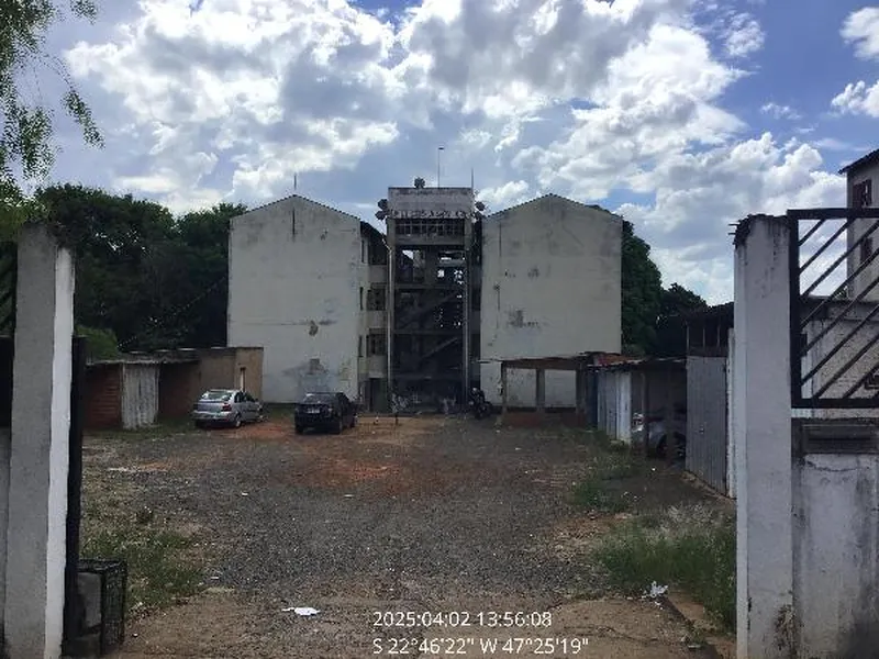 Apartamento em Licitação