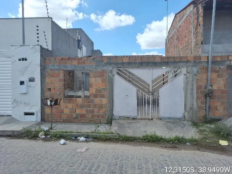Casa em Leilão Extrajudicial