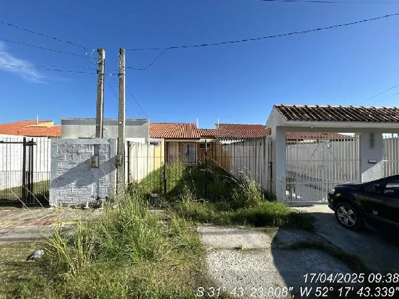 Prédio em Licitação
