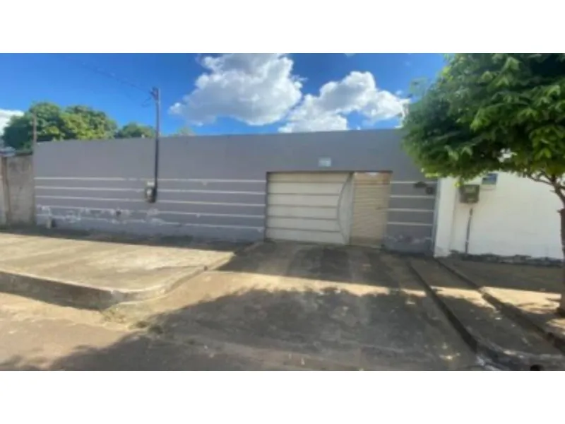 Casa em Leilão Extrajudicial