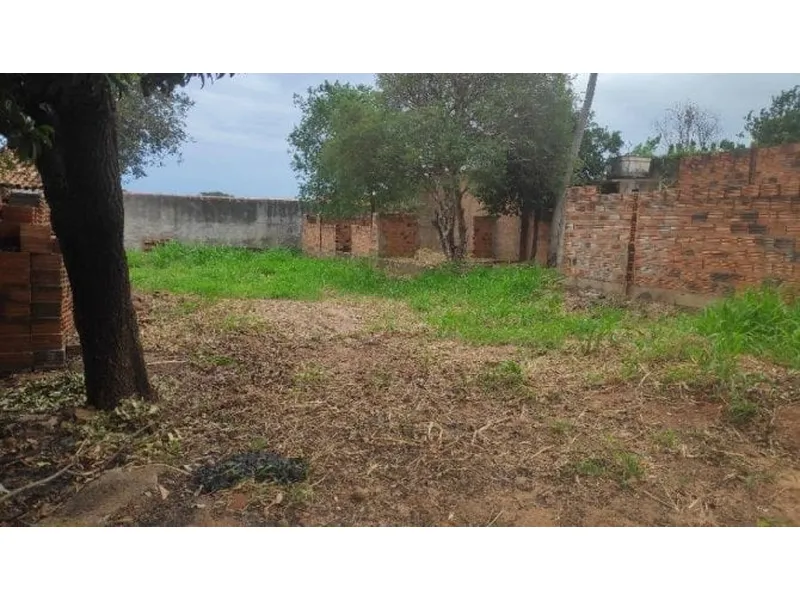 Terreno em leilão