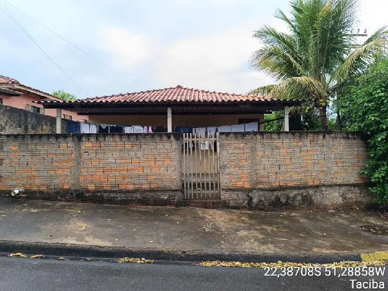 Casa em Leilão Extrajudicial