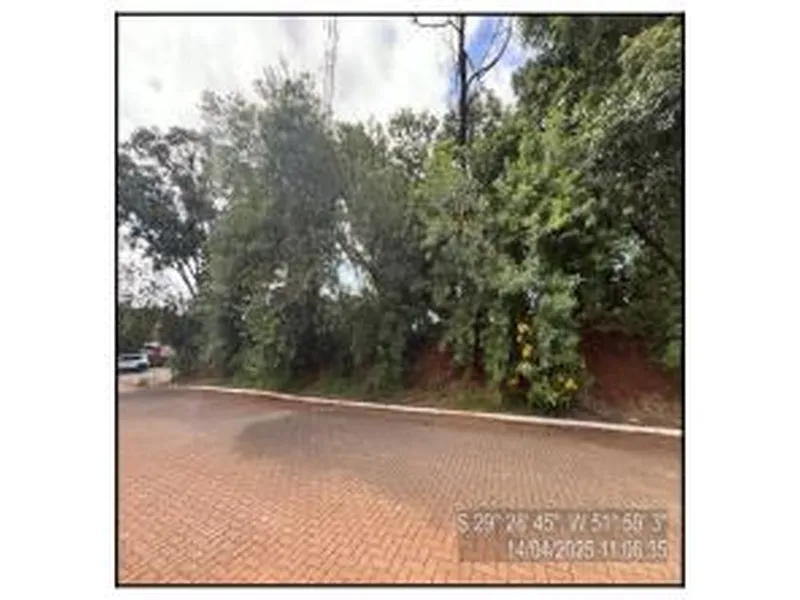 Terreno em Licitação