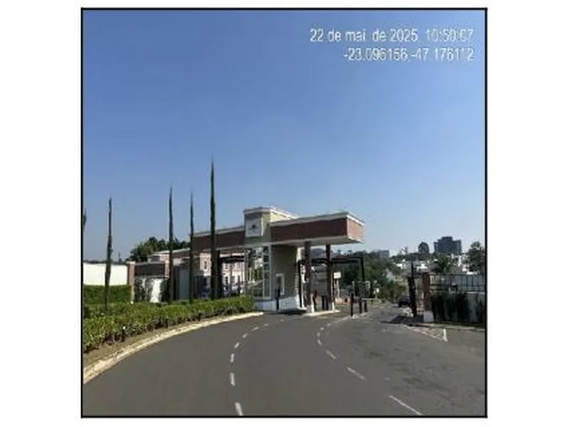 Terreno em Licitação