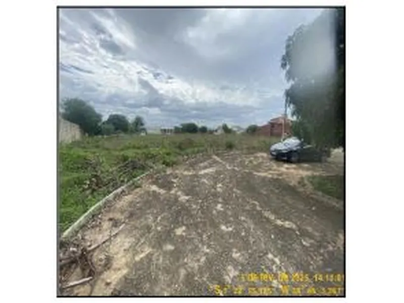 Terreno em Licitação
