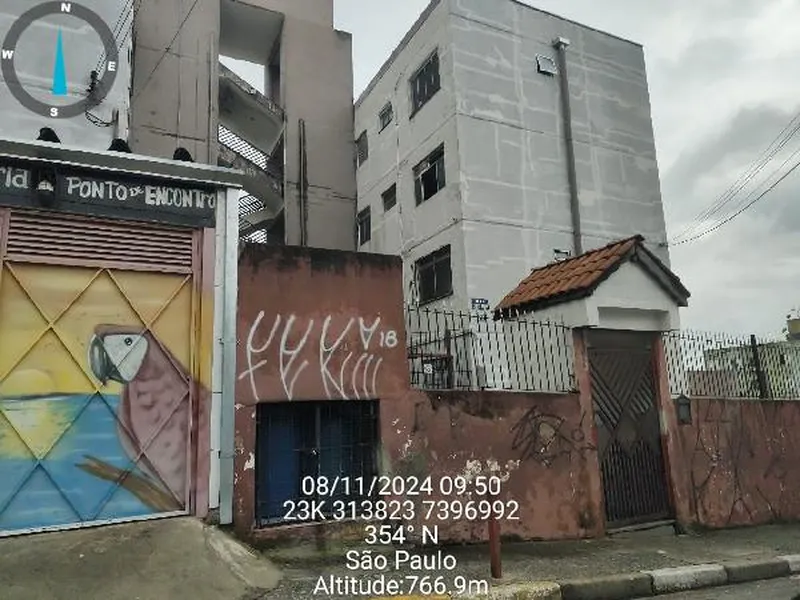 Apartamento em Licitação