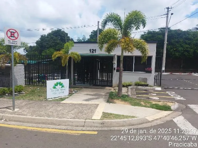Apartamento em Licitação