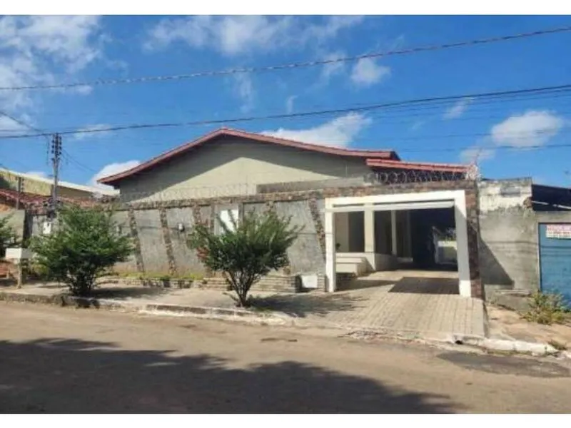 Casa em Leilão Extrajudicial
