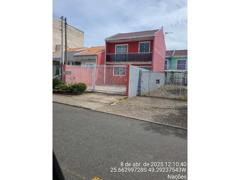 Sobrado em Licitação