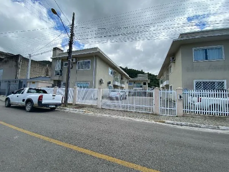 Apartamento em Licitação