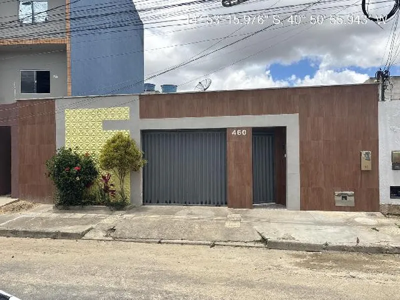 Casa em Licitação