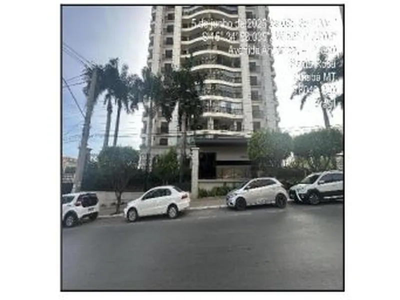 Apartamento em Licitação