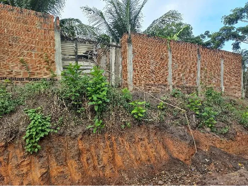 Terreno em Licitação