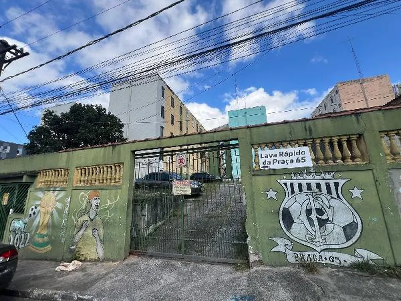 Apartamento em Licitação