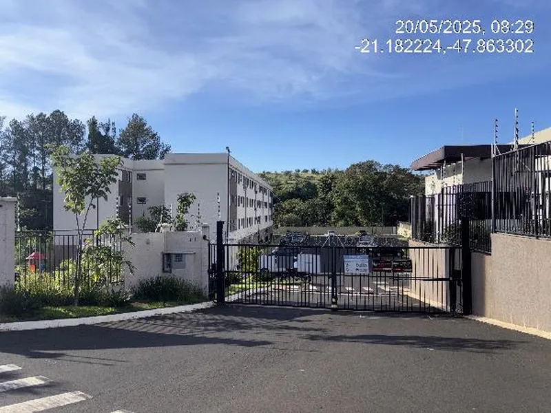 Apartamento em Licitação