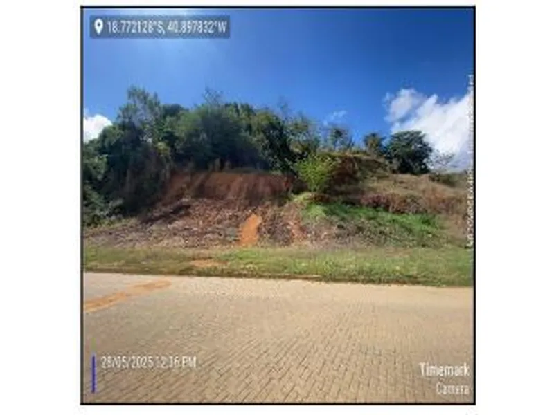 Terreno em Licitação