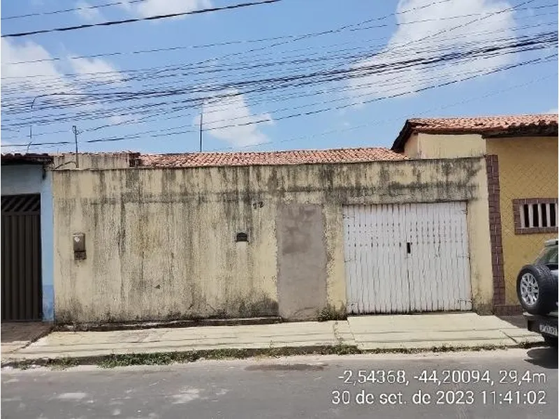 Casa em Licitação