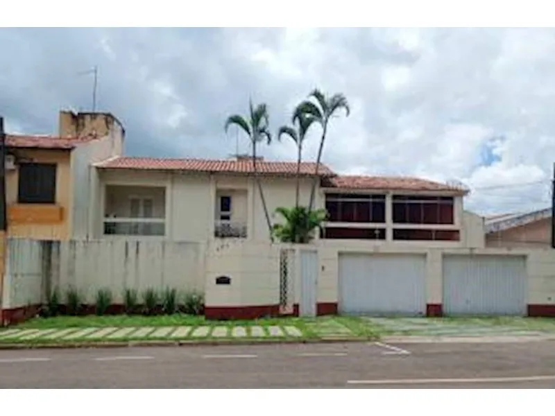 Casa em Leilão Extrajudicial