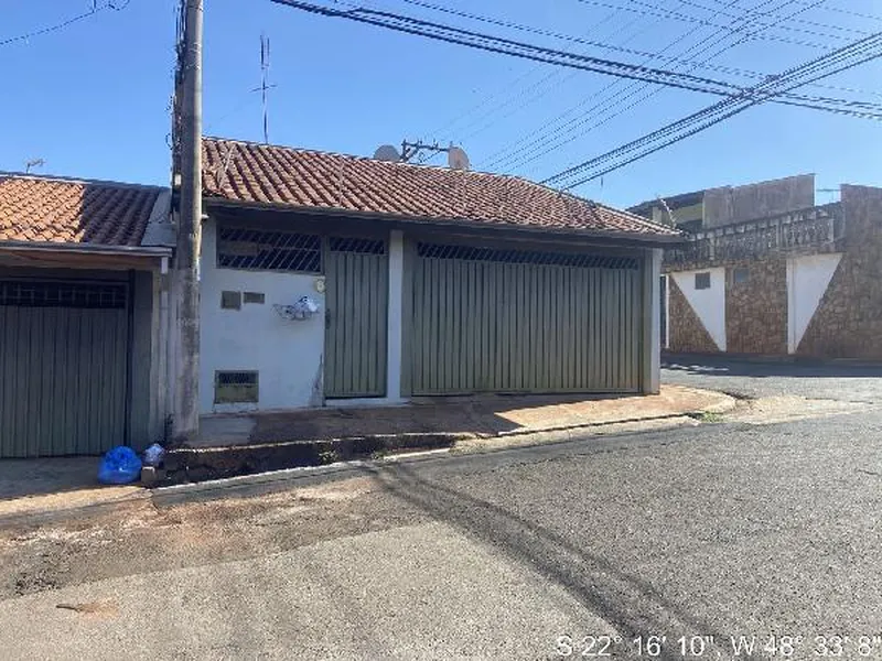 Casa em Leilão Extrajudicial