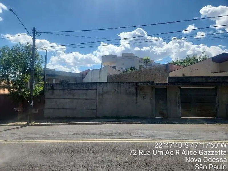 Terreno em Licitação