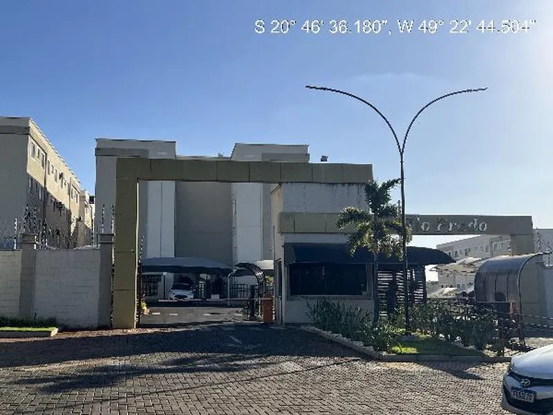 Apartamento em Leilão Extrajudicial