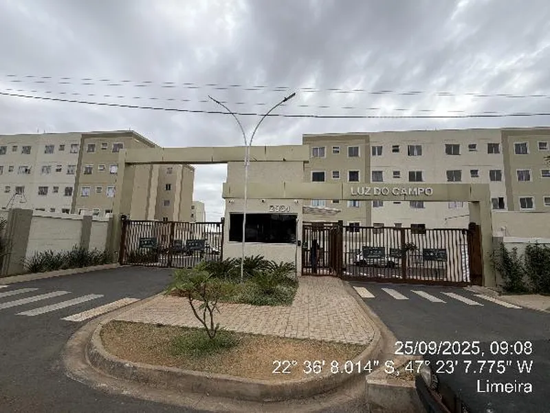 Apartamento em Leilão Extrajudicial