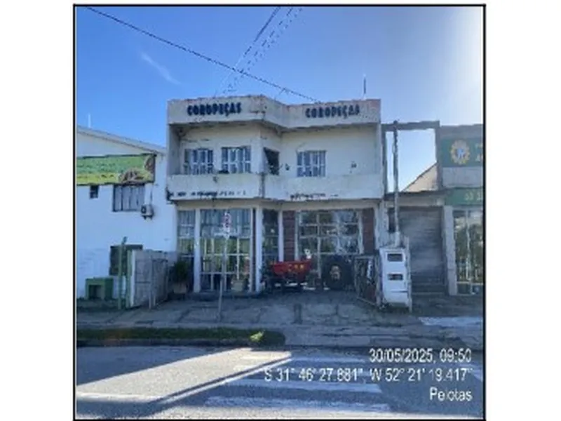 Prédio em Venda Direta