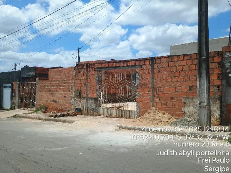 Casa em Leilão Extrajudicial