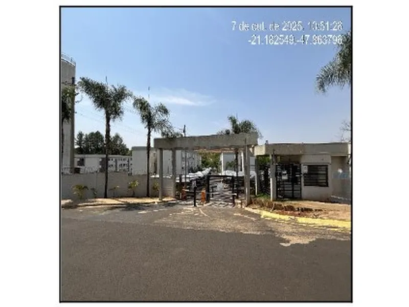 Apartamento em Leilão Extrajudicial